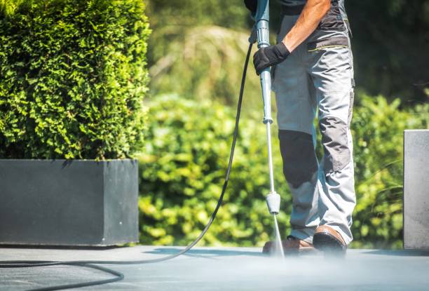 Professional Pressure Washing Services in Cumberland, WI
