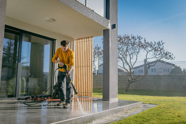 Best Residential Pressure Washing in Cumberland, WI